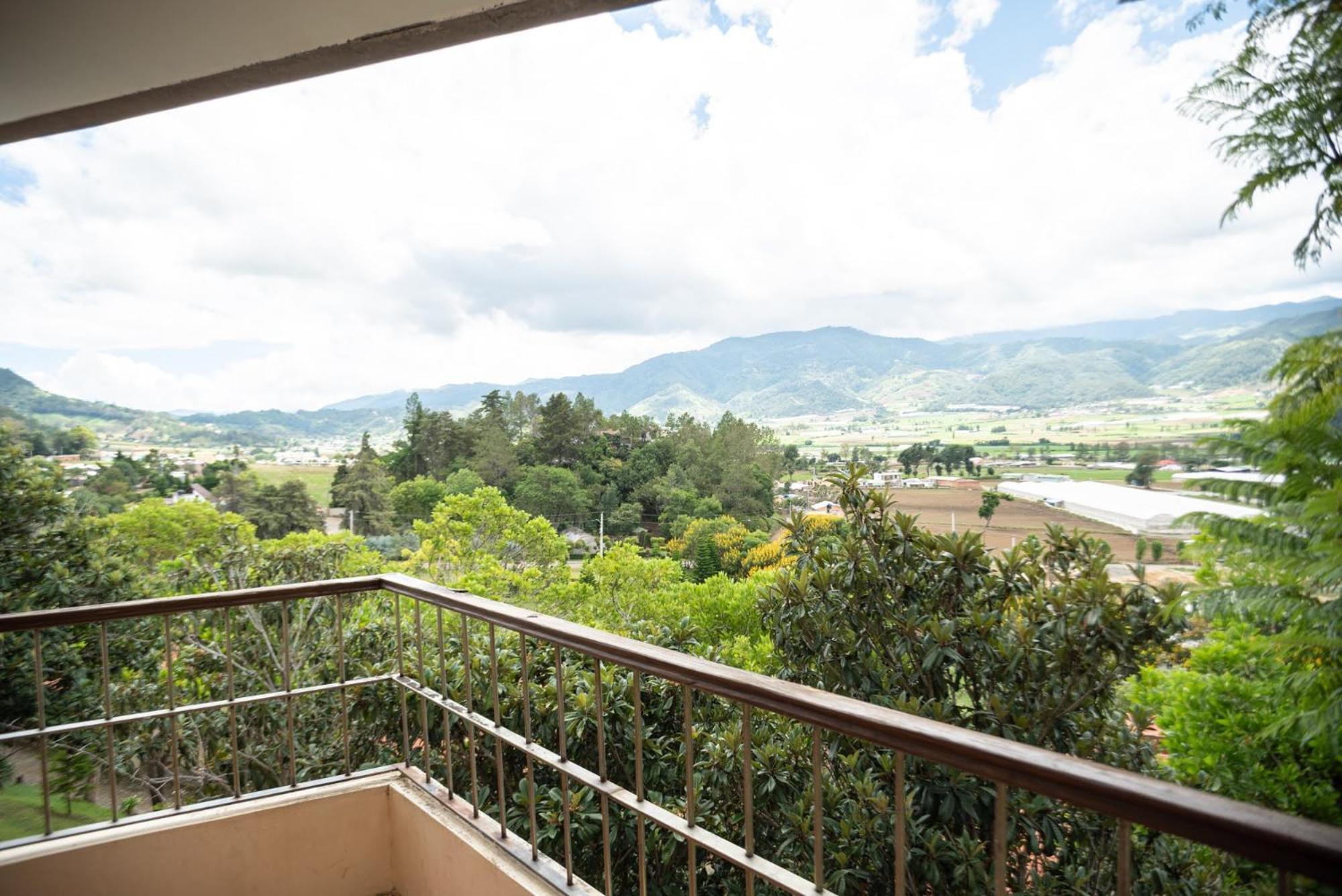 Hotel Altocerro Constanza Exterior photo